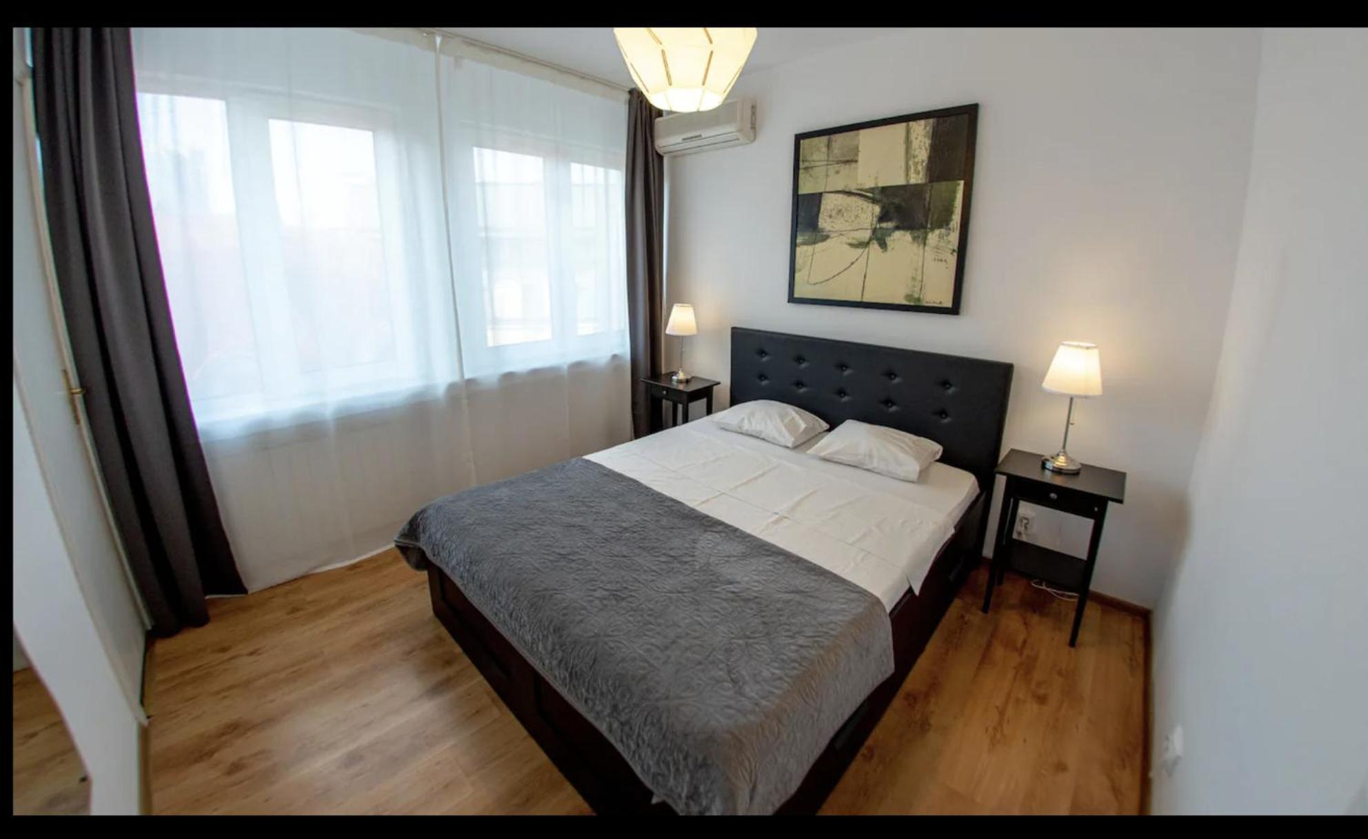 Roof Top Apartments Bucarest Esterno foto